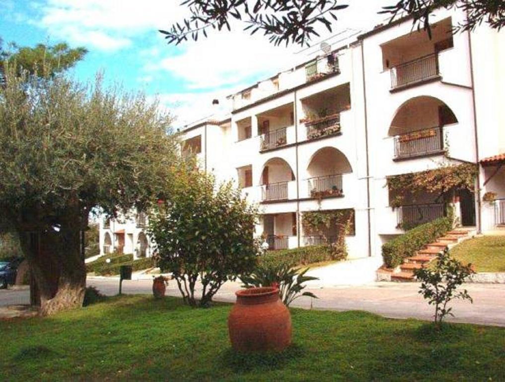 Residence L'Uliveto Gioiosa Marea Εξωτερικό φωτογραφία
