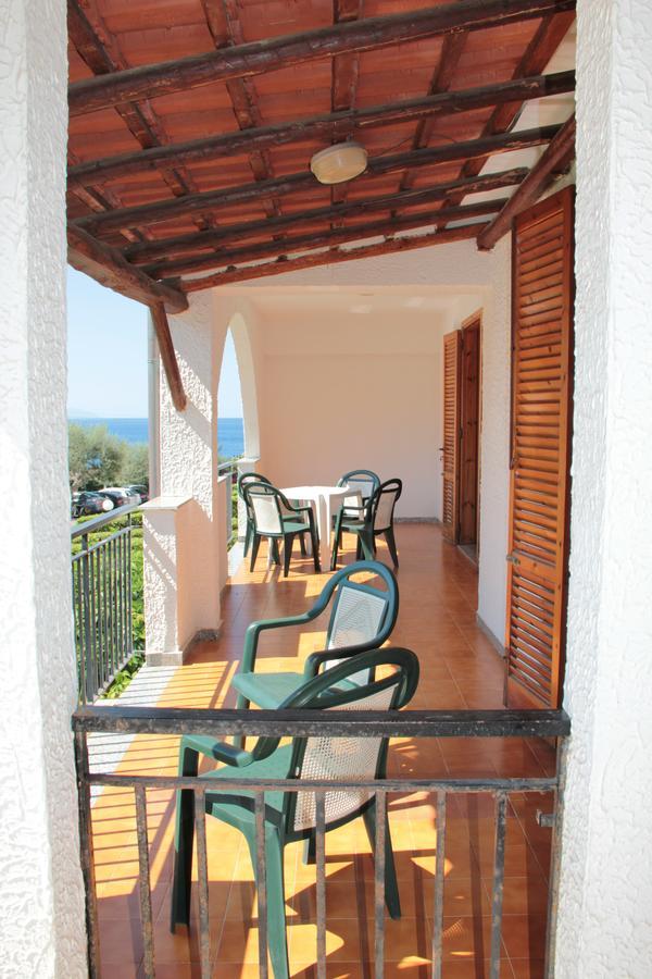 Residence L'Uliveto Gioiosa Marea Εξωτερικό φωτογραφία